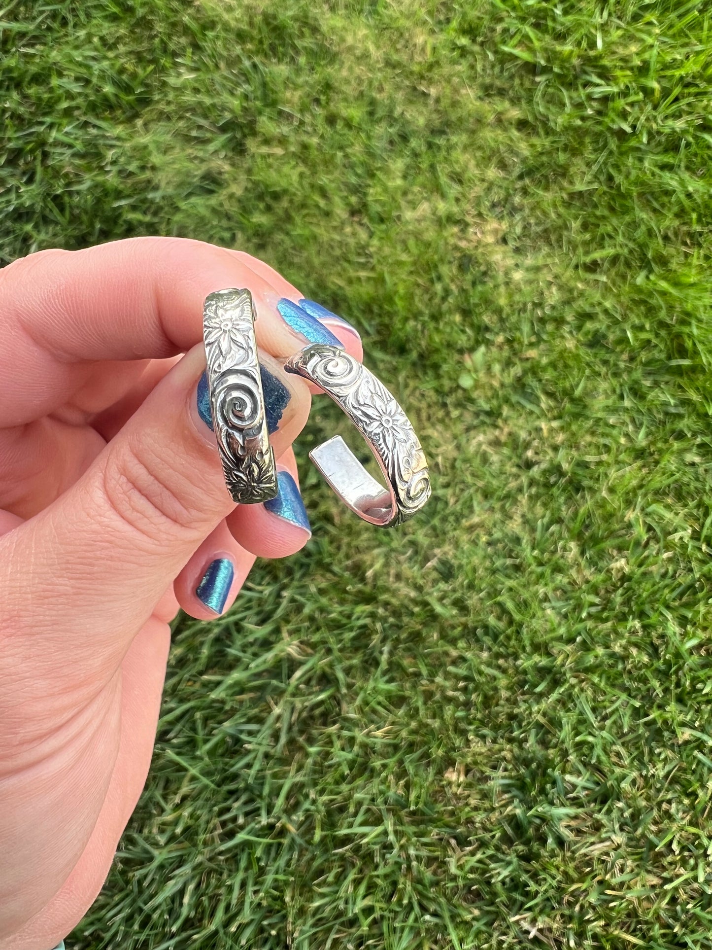 Floral hoops - medium